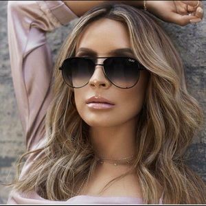 Quay x Desi Perkins High Key Black/Fade